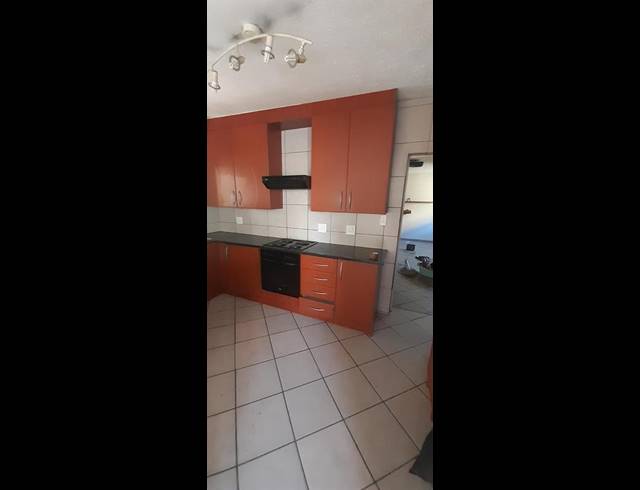 3 BEDROOM PROPERTY TO RENT IN MANTEVREDE